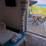 Phoenix Beachside * Kokkónion