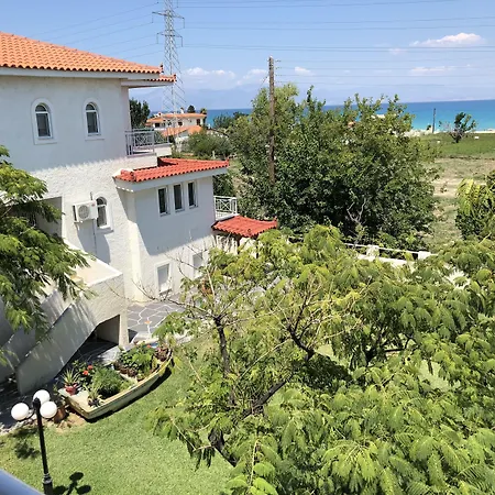 Daire Phoenix Beachside *