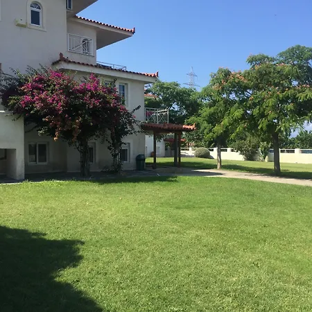 Daire Phoenix Beachside Kokkónion